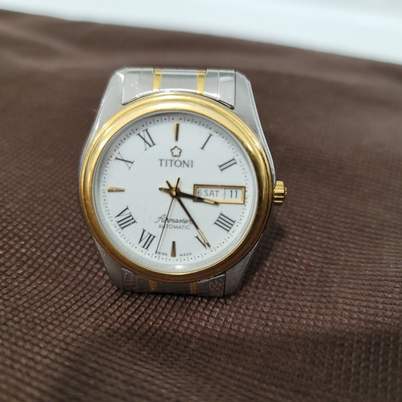 Titoni Men's Watch - Picture 8 of 15